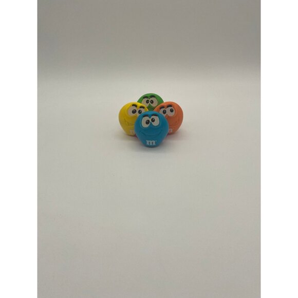 Burger King Kids Meal M&M's Mini Pull Back Racer Toy - Picture 2 of 6